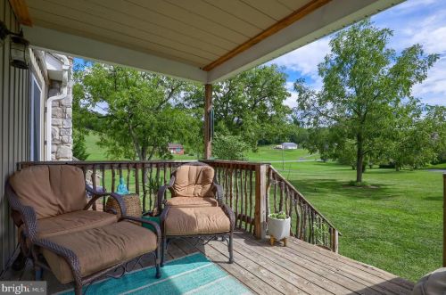 1109 Upper Van Reed Rd, Dauberville PA  19533-9342 exterior