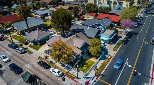 304 Glassell St, Orange, CA 92866-1032