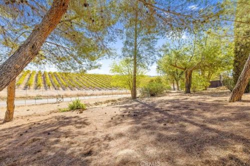 2655 Geneseo Rd, Lake Nacimiento CA  93446-7370 exterior