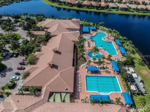 16234 Amethyst Key Dr, Wimauma FL  33598-4028 exterior