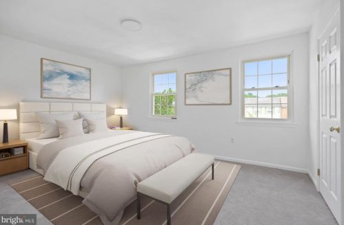 2796 Middlecoff Pl, Falls Church VA  22043-3514 exterior