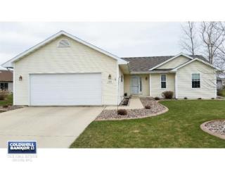 2258 Meadow Flower Ct, Neenah, WI 54956-8952