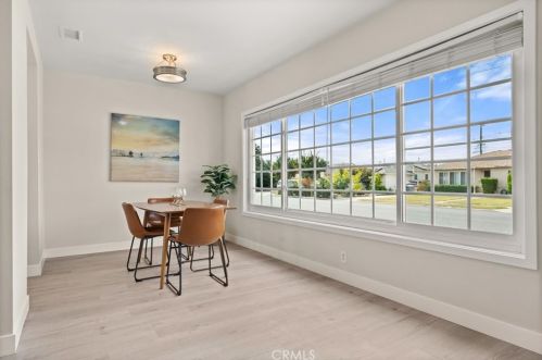 15424 Wilton Pl, Gardena CA  90249-4729 exterior