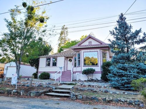 103 Tunis St, Lakeport CA  95453-4605 exterior