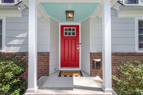 416 Manor Ave, Cranford, NJ 07016-2036