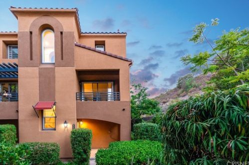 2912 Escala Cir, San Diego, CA 92108-6722