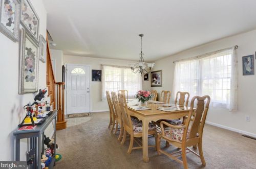 99 Melrose Ave, Camden, NJ 08108-2343