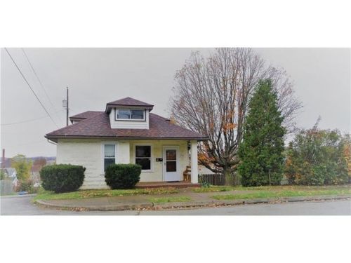1505 Raymond Ave, Latrobe, PA 15650-2056