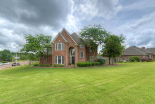 555 Grand Steeple Dr, Piperton, TN 38017-7115