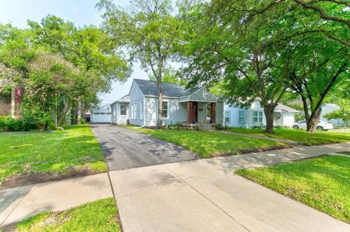 2604 Ryan Ave, Fort Worth, TX 76110-3026