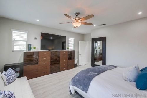 15523 Bristol Ridge Ter, San Diego CA 92127-4128 exterior