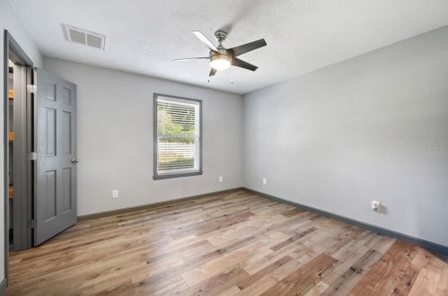 8544 Pinecone Dr, Lakeland FL  33809-1674 exterior