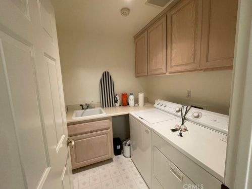 2401 Rockefeller Ln, Redondo Beach CA  90278-3806 exterior