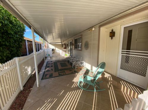 72 Corona Dr, Palm Springs, CA 92264-6407