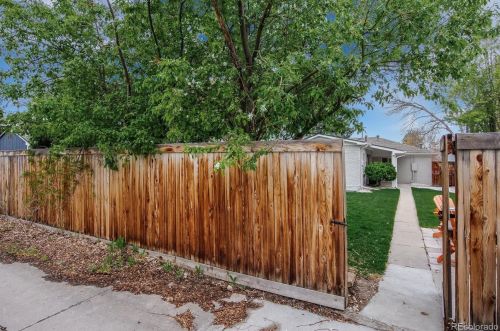 1280 Jackson St, Denver CO  80206-3528 exterior