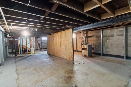 3666 89, Milwaukee WI 53222-3605 exterior