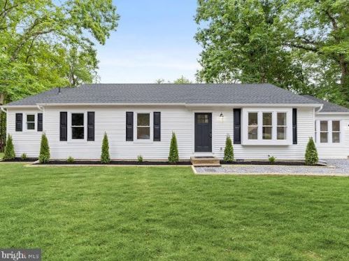 4 Whippoorwill Dr, Erial NJ  08081-9329 exterior