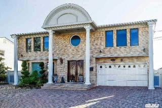 3067 Shore Dr, North Merrick, NY 11566-5204