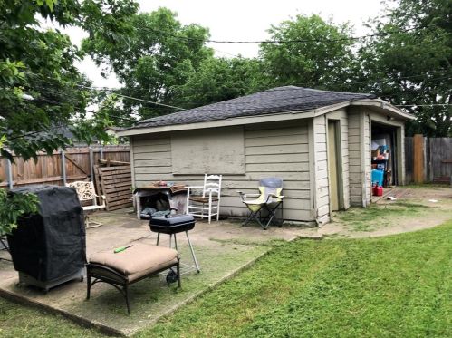900 Spring Valley Plz, Richardson TX  75080-6726 exterior