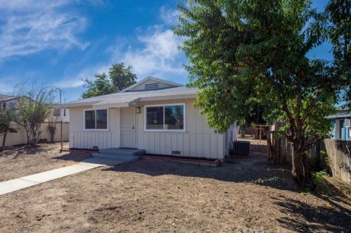 1325 Laurelwood Dr, San Bernardino, CA 92408-3680