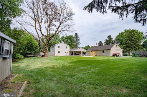 1755 Ludwell Dr, Prospectville PA  19002-3030 exterior