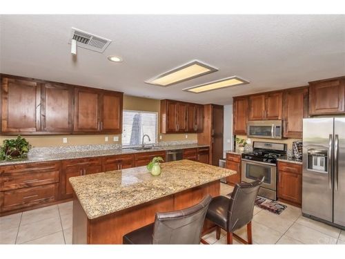 33528 Corte Figueroa, Temecula, CA 92592-9456
