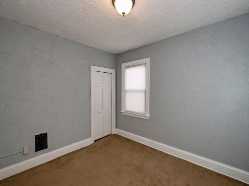 308 Beech St, Oakmont PA  15139-2104 exterior