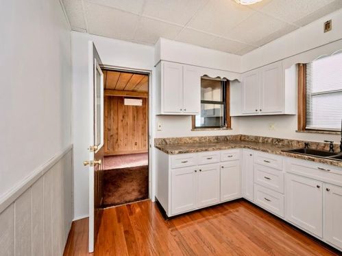 308 Beech St, Oakmont PA  15139-2104 exterior