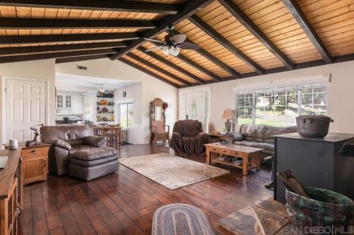 4209 Alpine Blvd, Alpine CA  91901-2312 exterior