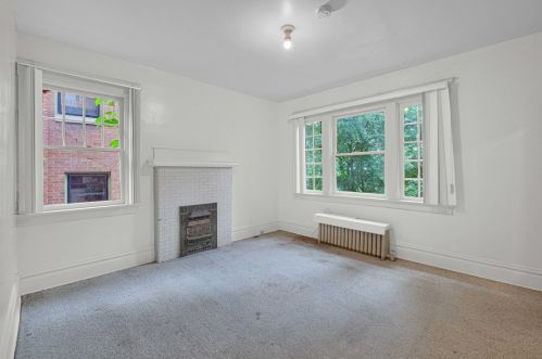 4283 Andover Ter, Pittsburgh PA  15213-1203 exterior