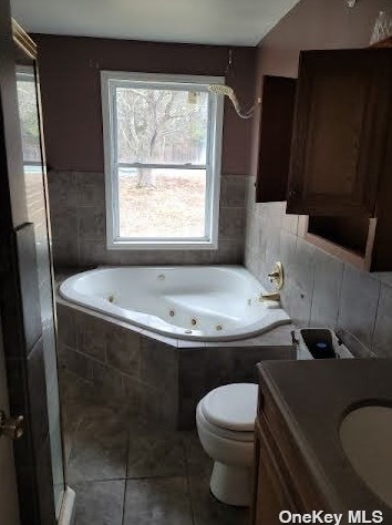 7 Margin Rd, Panamoka, NY 11961-2996