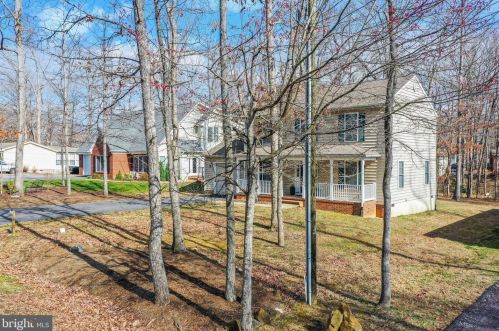 207 Saylers Creek Rd, Locust Grove VA  22508-5119 exterior