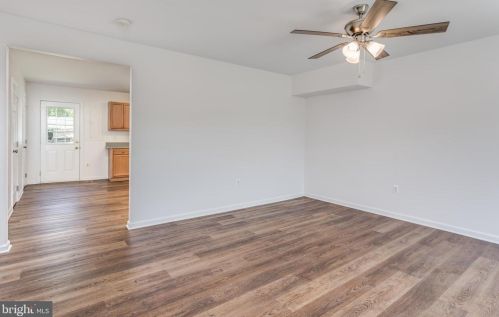 138 Kadies Ln, Edinburg, VA 22824-9606