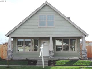 3542 Hembree St, Mcminnville, OR 97128-9229