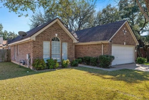 104 Parque Vista Dr, Georgetown, TX 78626-4532