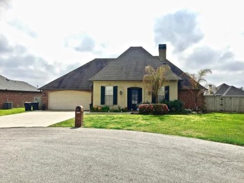 122 Rue Des Cannes, Lafayette, LA 70555-3467