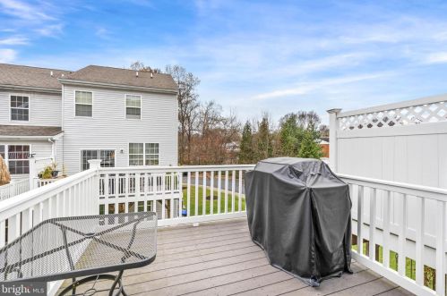 4115 Sophia Ln, Boothwyn PA  19061-2807 exterior