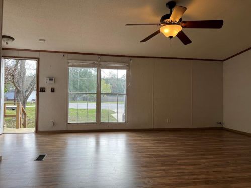 16493 Hill Country Dr, Conroe TX  77302-5471 exterior