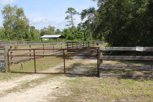 33149 Evergreen Rd, Deland, FL 32720-6189