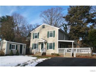 26 2nd St, Fairfield CT  06825-1936 exterior