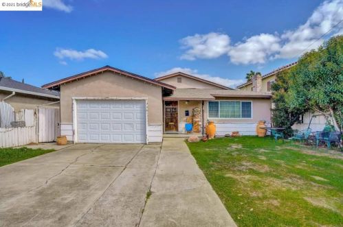 465 Central Ave, West Pittsburg, CA 94565-2609