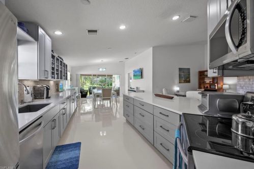 15387 Upwind Dr, Bonita Springs FL  34135-8588 exterior
