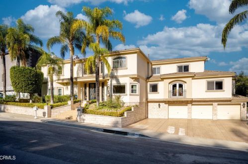 1958 Calafia St, Glendale, CA 91208-2306
