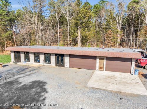 825 Route 539, Plumsted Township NJ  08533-2004 exterior