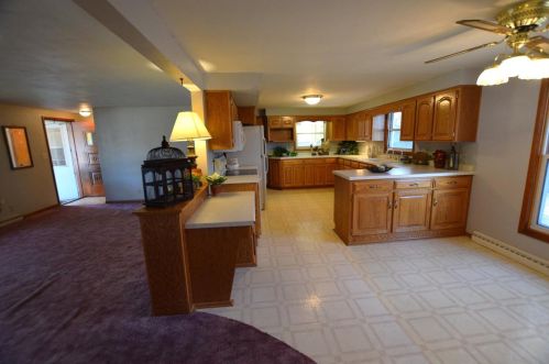 581 Danz Ave, Green Bay, WI 54302-3607