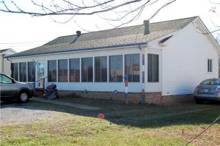 916 Tiny Town Rd, Clarksville, TN 37042-8158