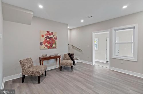 14 Taunton Ave, Berlin Boro NJ  08009-1444 exterior