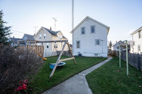 6623 29 Ave, Kenosha WI 53143-6649 exterior