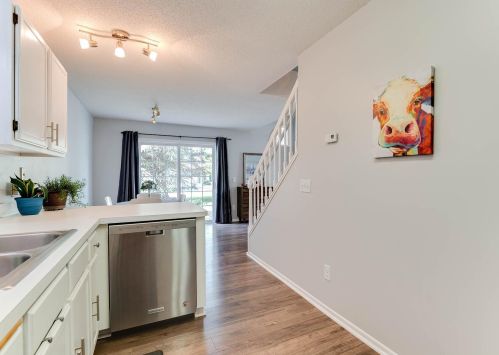 8582 Brinkley Ln, Inver Grove Heights MN  55076-5115 exterior