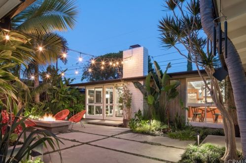3020 Volk Ave, Long Beach, CA 90808-4334